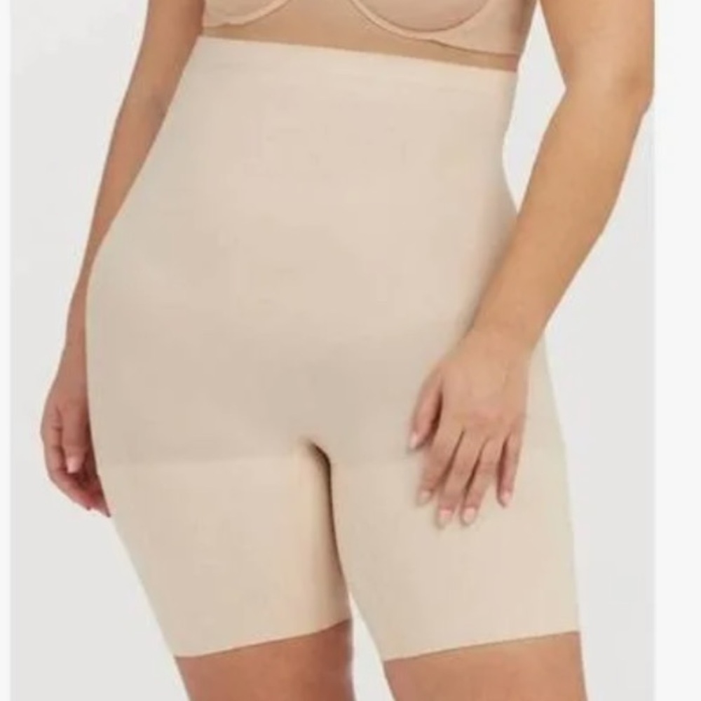 SPANX Higher Power Short in Soft Nude NWOT